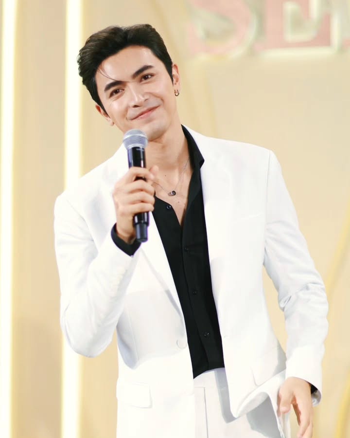 ภณ - ณวัสน์ ภู่พันธัชสีห์