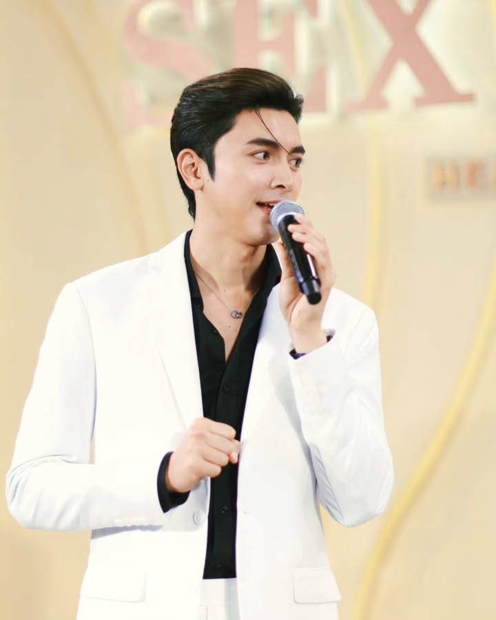 ภณ - ณวัสน์ ภู่พันธัชสีห์