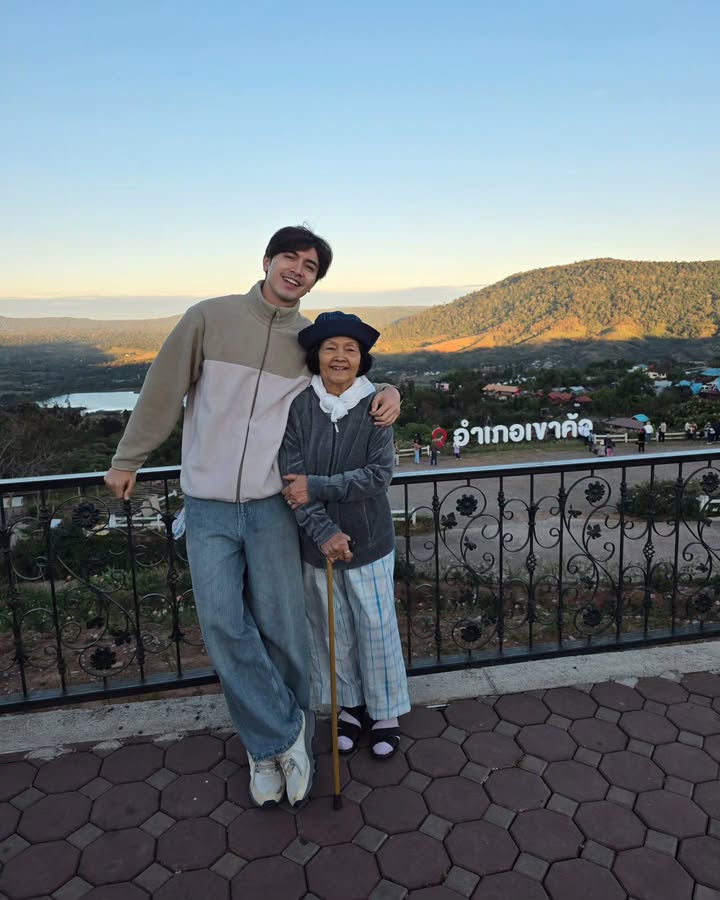 ภณ - ณวัสน์ ภู่พันธัชสีห์