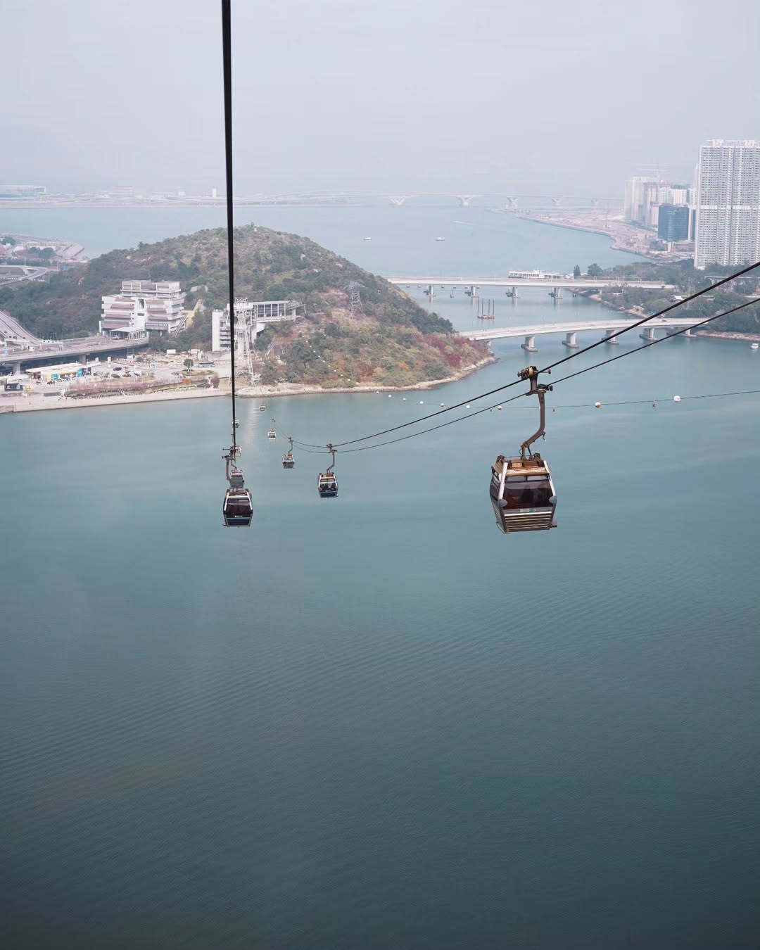 ภณ - ณวัสน์ ภู่พันธัชสีห์