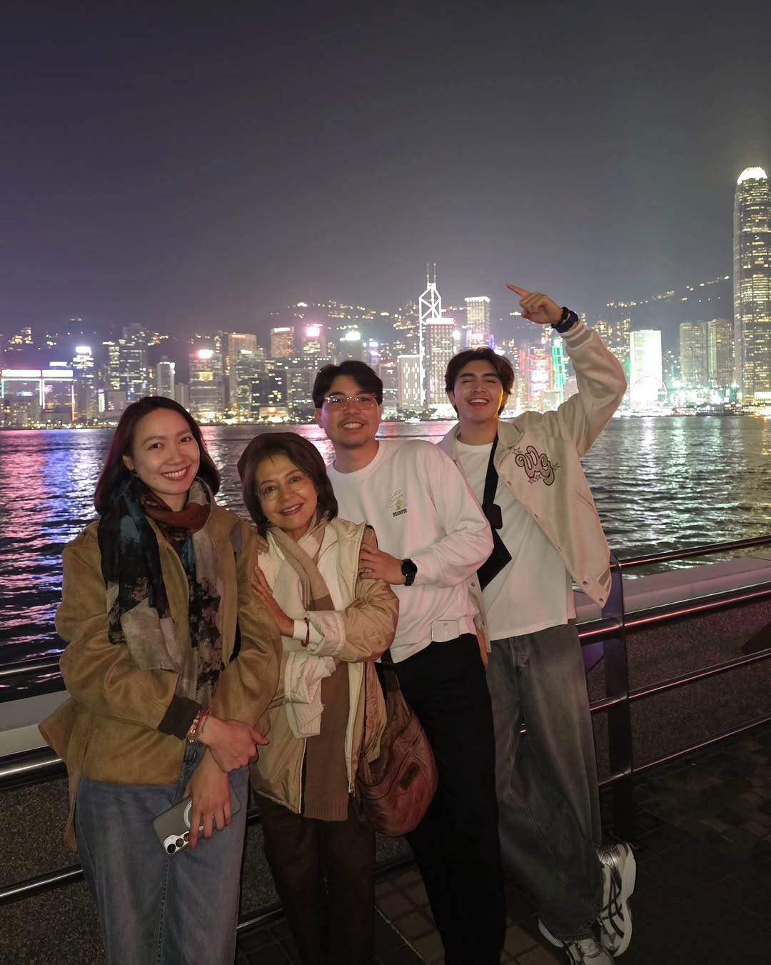 ภณ - ณวัสน์ ภู่พันธัชสีห์