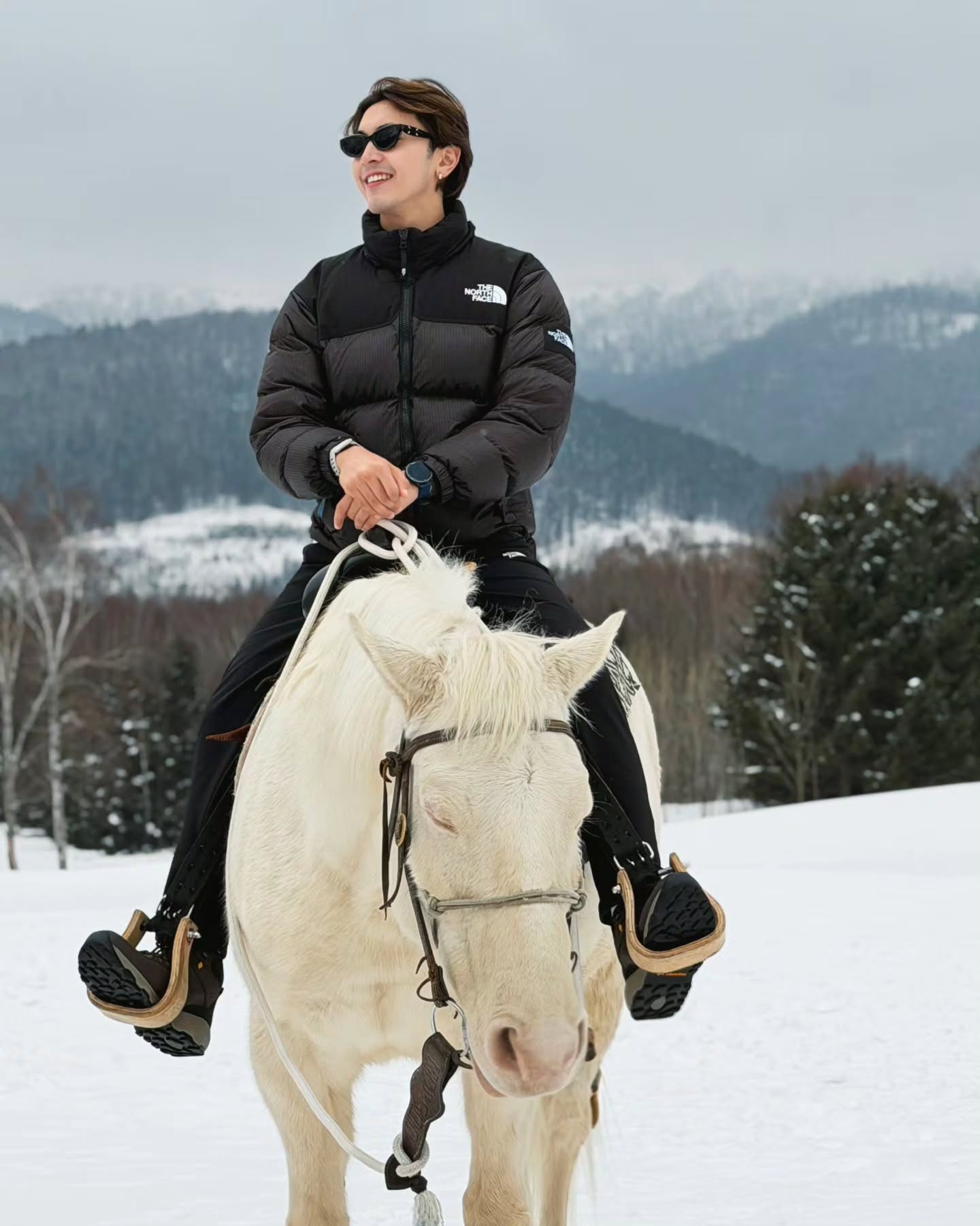 ภณ - ณวัสน์ ภู่พันธัชสีห์