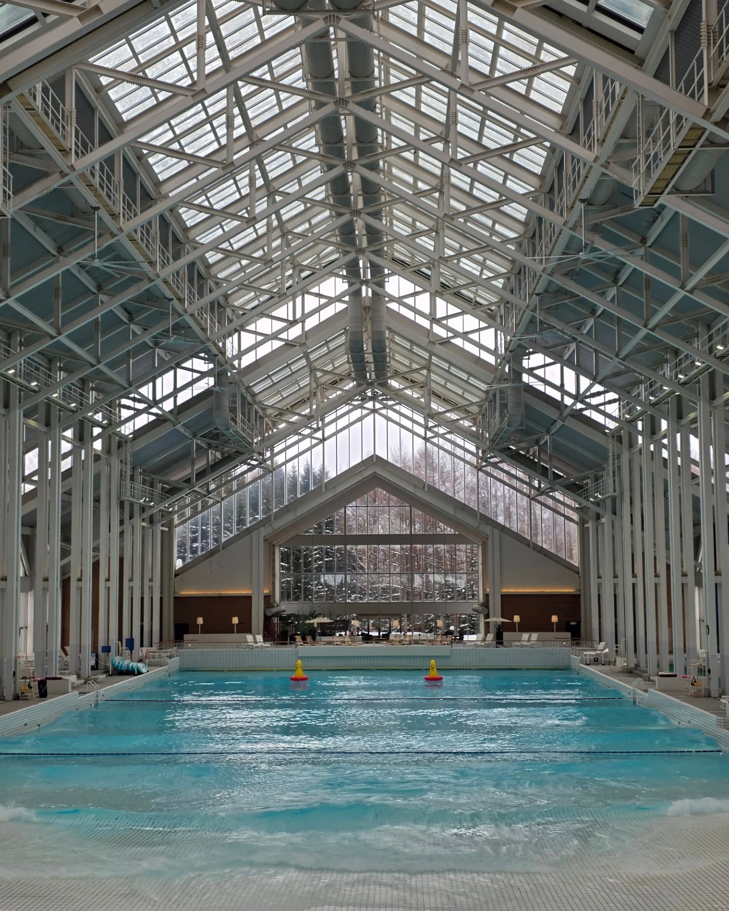 ภณ - ณวัสน์ ภู่พันธัชสีห์