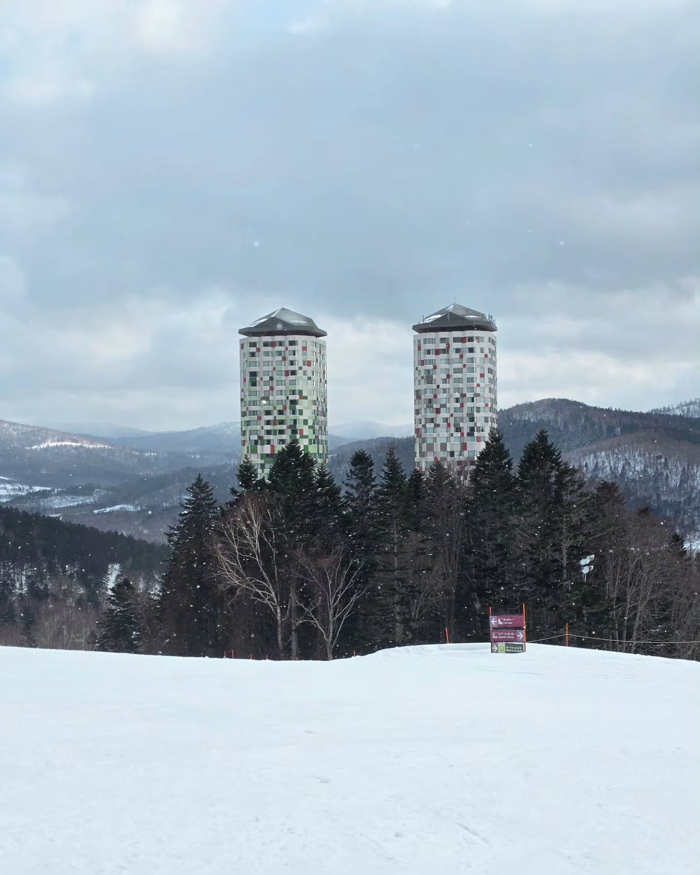 ภณ - ณวัสน์ ภู่พันธัชสีห์