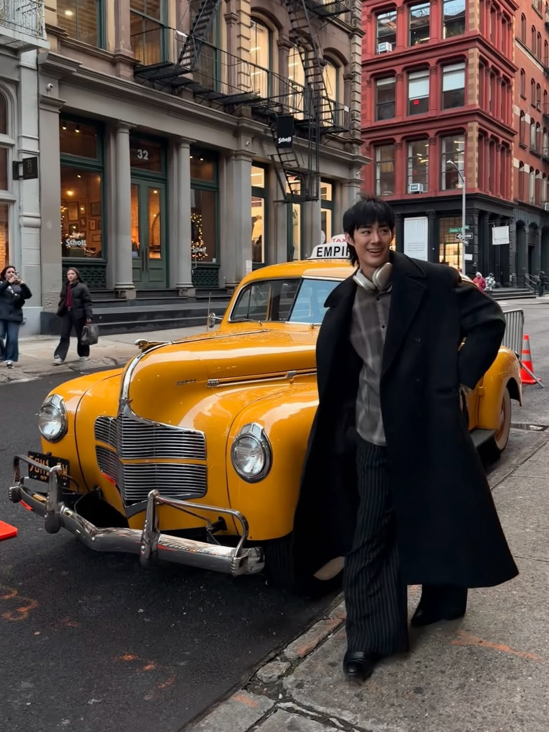 ดิว - นิธิพงษ์ พลจันทร์