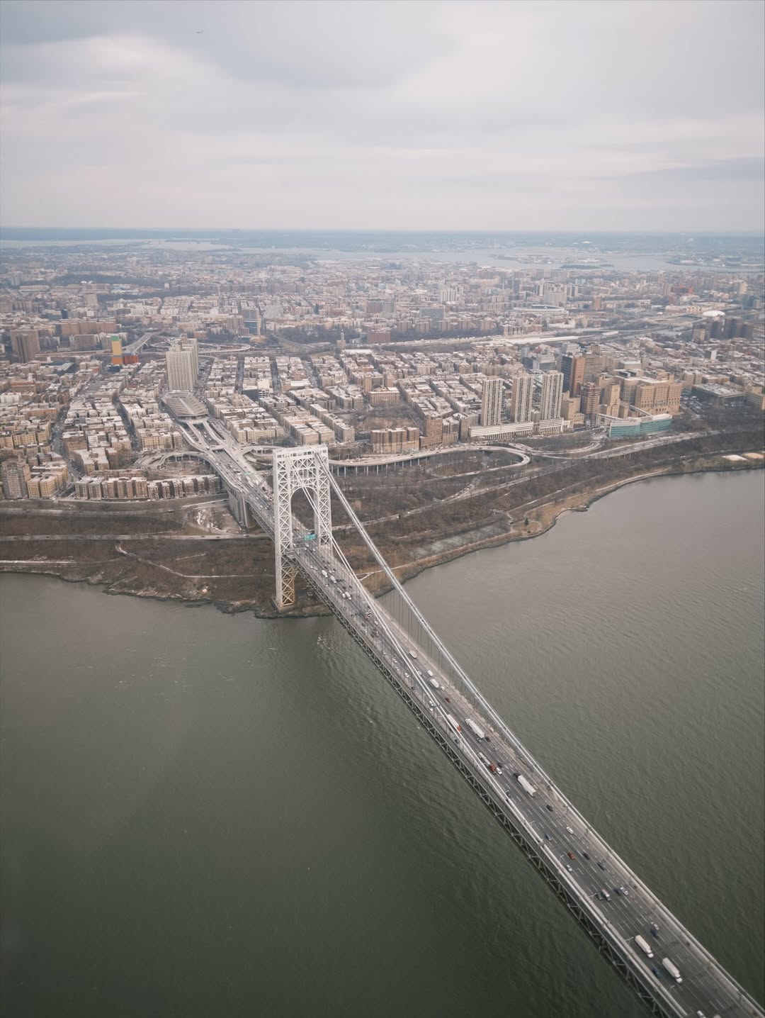 ดิว - นิธิพงษ์ พลจันทร์