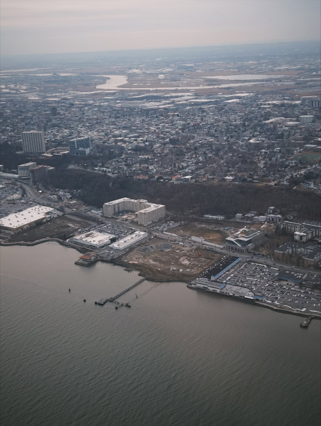 ดิว - นิธิพงษ์ พลจันทร์