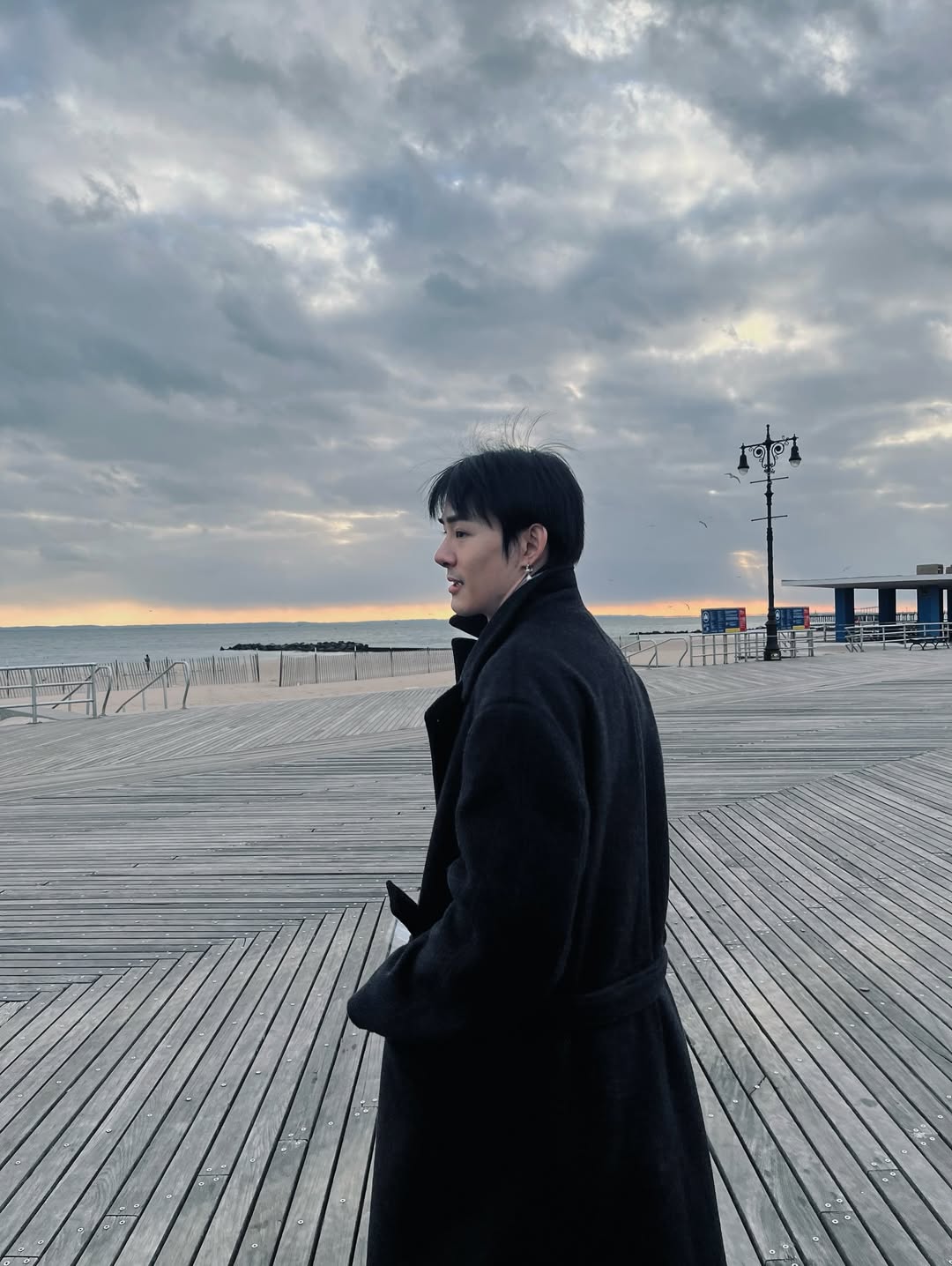 ดิว - นิธิพงษ์ พลจันทร์