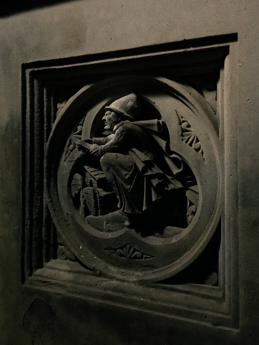 ดิว - นิธิพงษ์ พลจันทร์