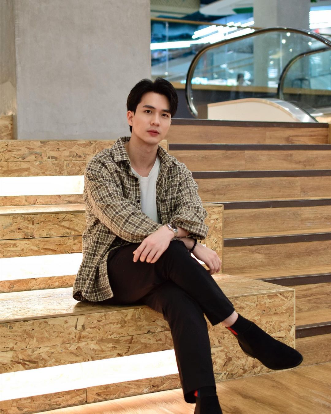 โดม - วรนาถ รัตธนภาส