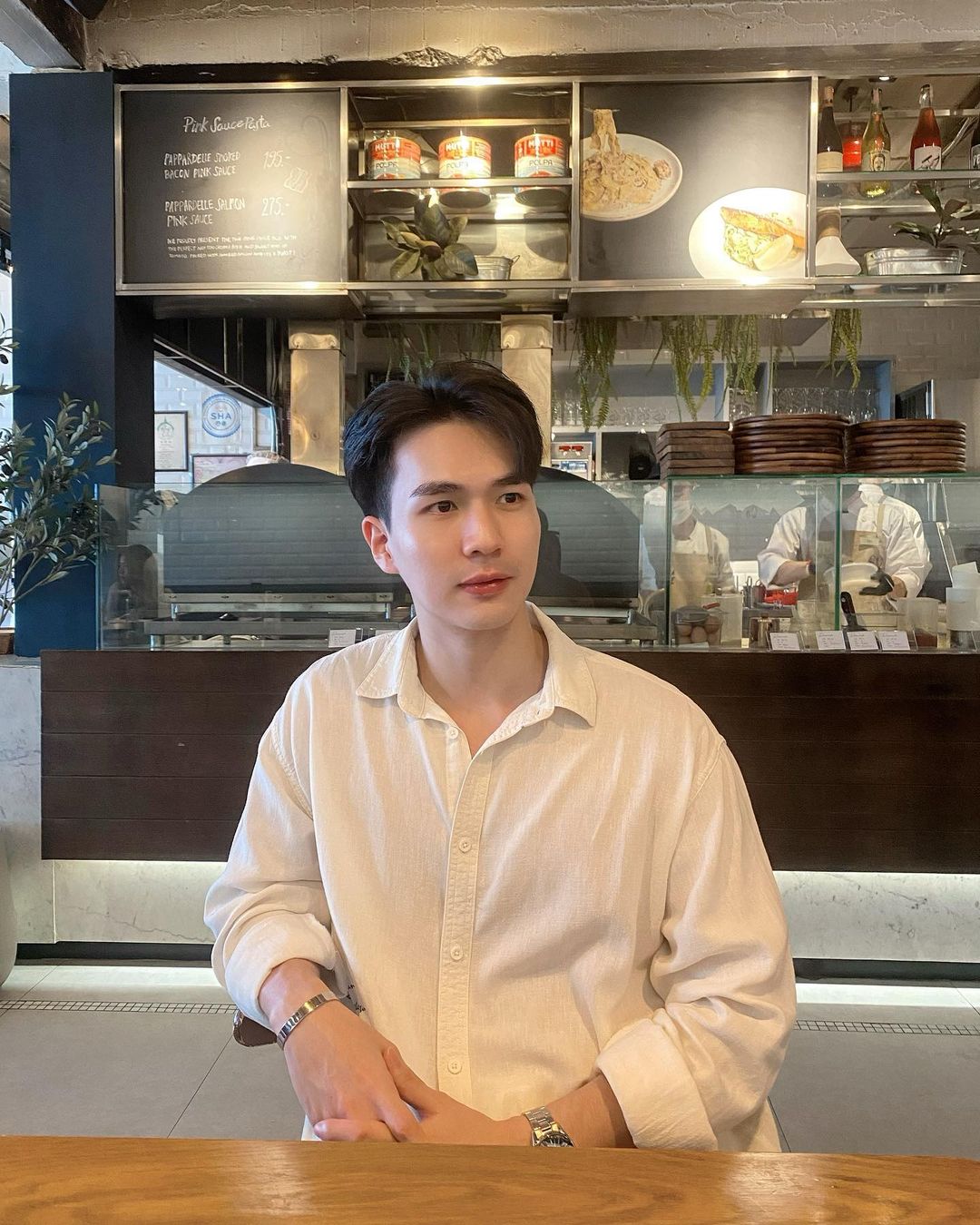 โดม - วรนาถ รัตธนภาส