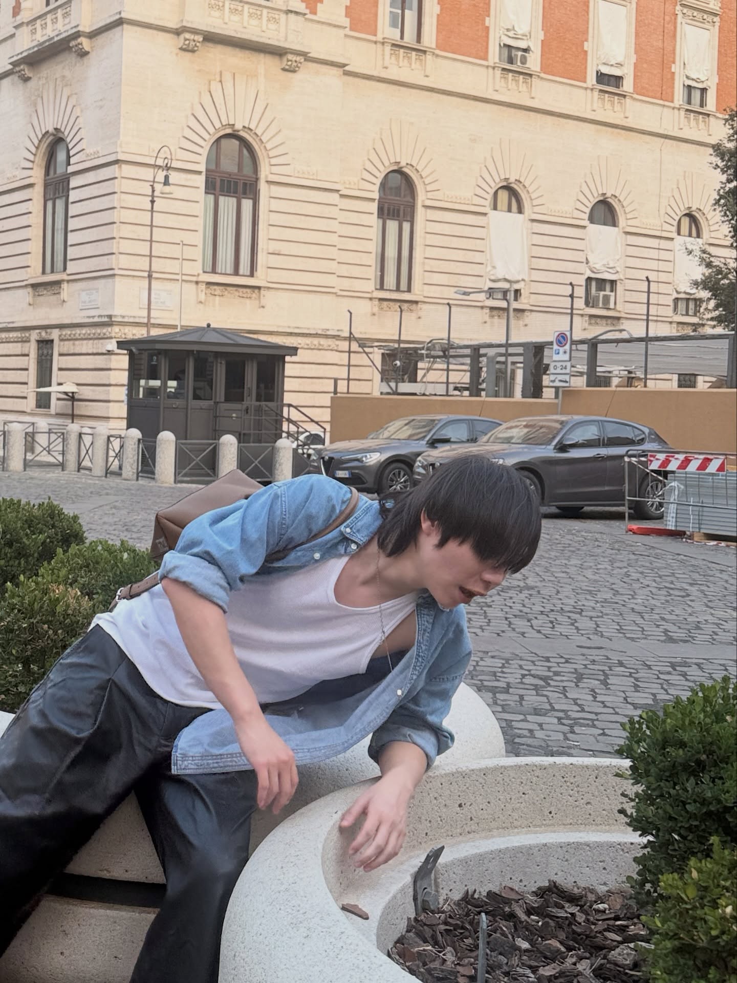 เฟิร์ส - คณพันธ์ ปุ้ยตระกูล