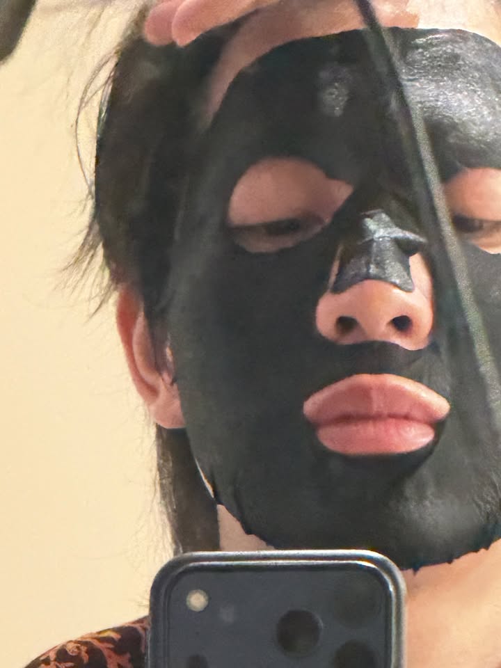 เฟิร์ส - คณพันธ์ ปุ้ยตระกูล