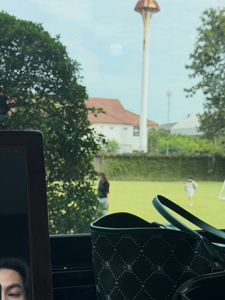 เฟิร์ส - คณพันธ์ ปุ้ยตระกูล