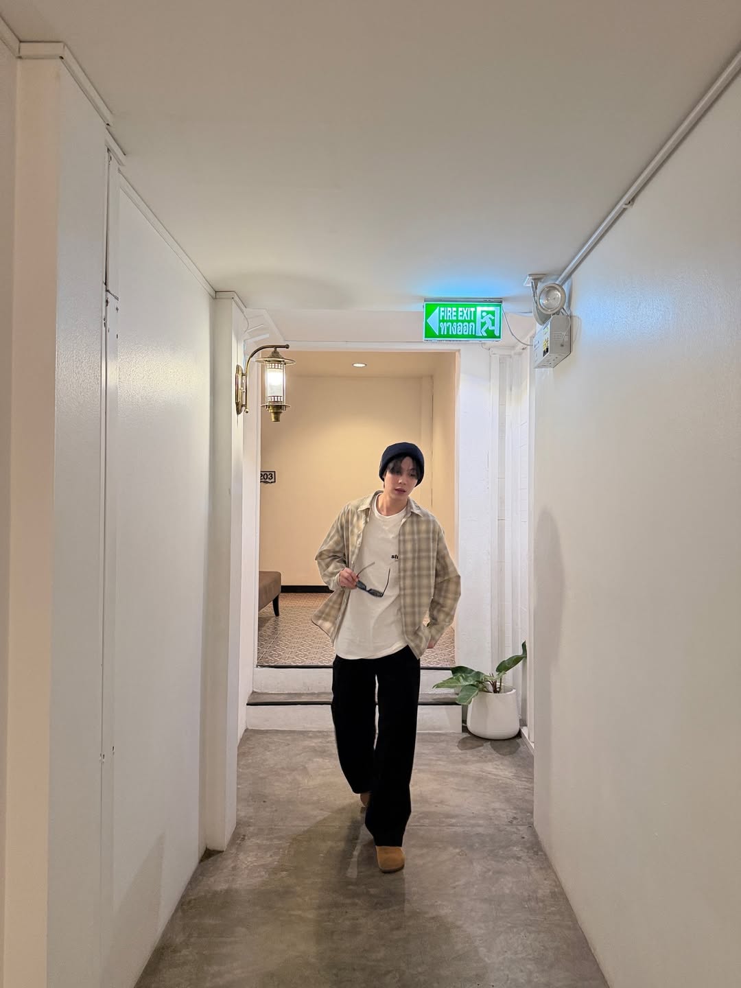 เฟิร์ส - คณพันธ์ ปุ้ยตระกูล