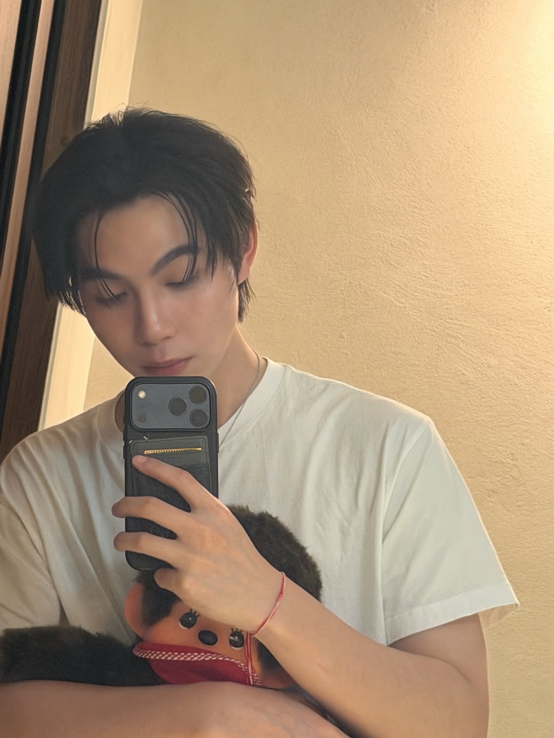 เฟิร์ส - คณพันธ์ ปุ้ยตระกูล