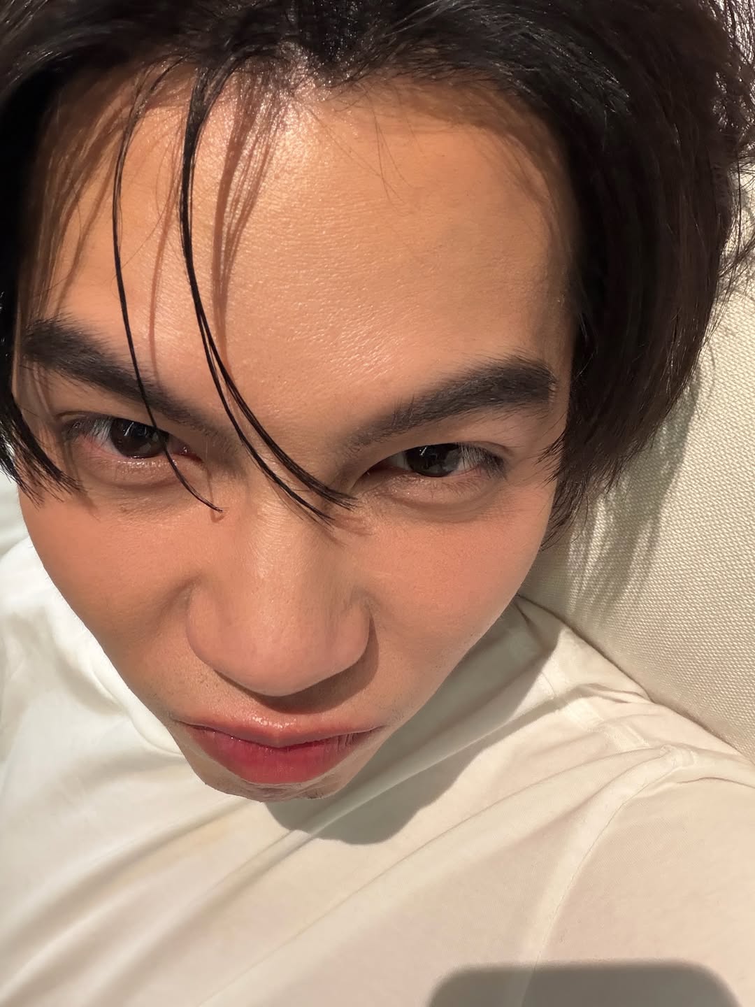 เฟิร์ส - คณพันธ์ ปุ้ยตระกูล