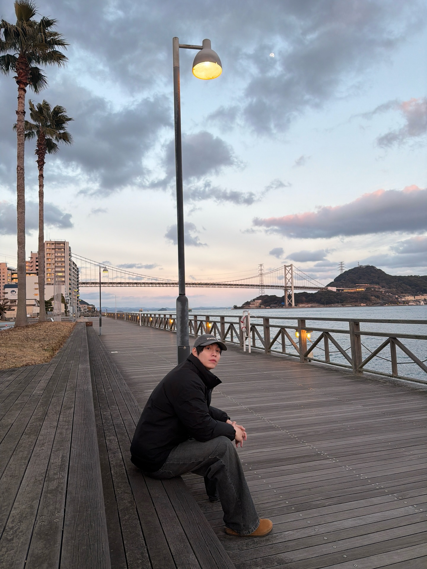 เฟิร์ส - คณพันธ์ ปุ้ยตระกูล