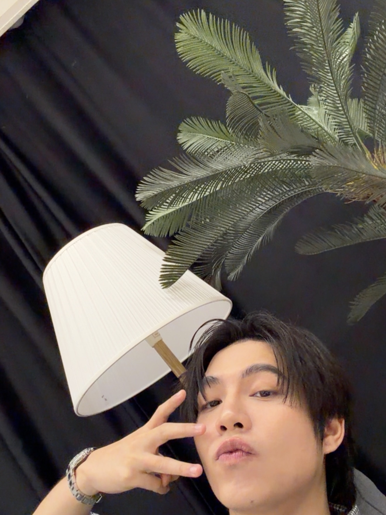 เฟิร์ส - คณพันธ์ ปุ้ยตระกูล