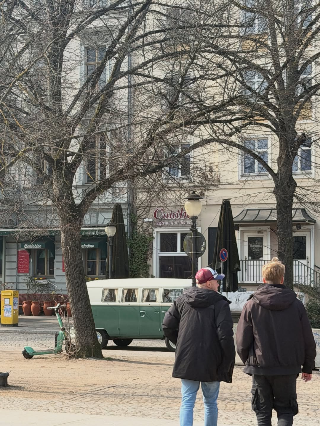 เฟิร์ส - คณพันธ์ ปุ้ยตระกูล