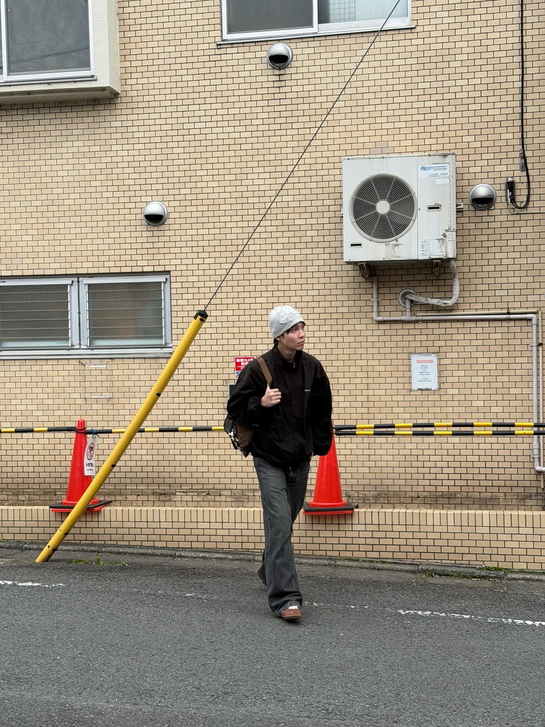 เฟิร์ส - คณพันธ์ ปุ้ยตระกูล