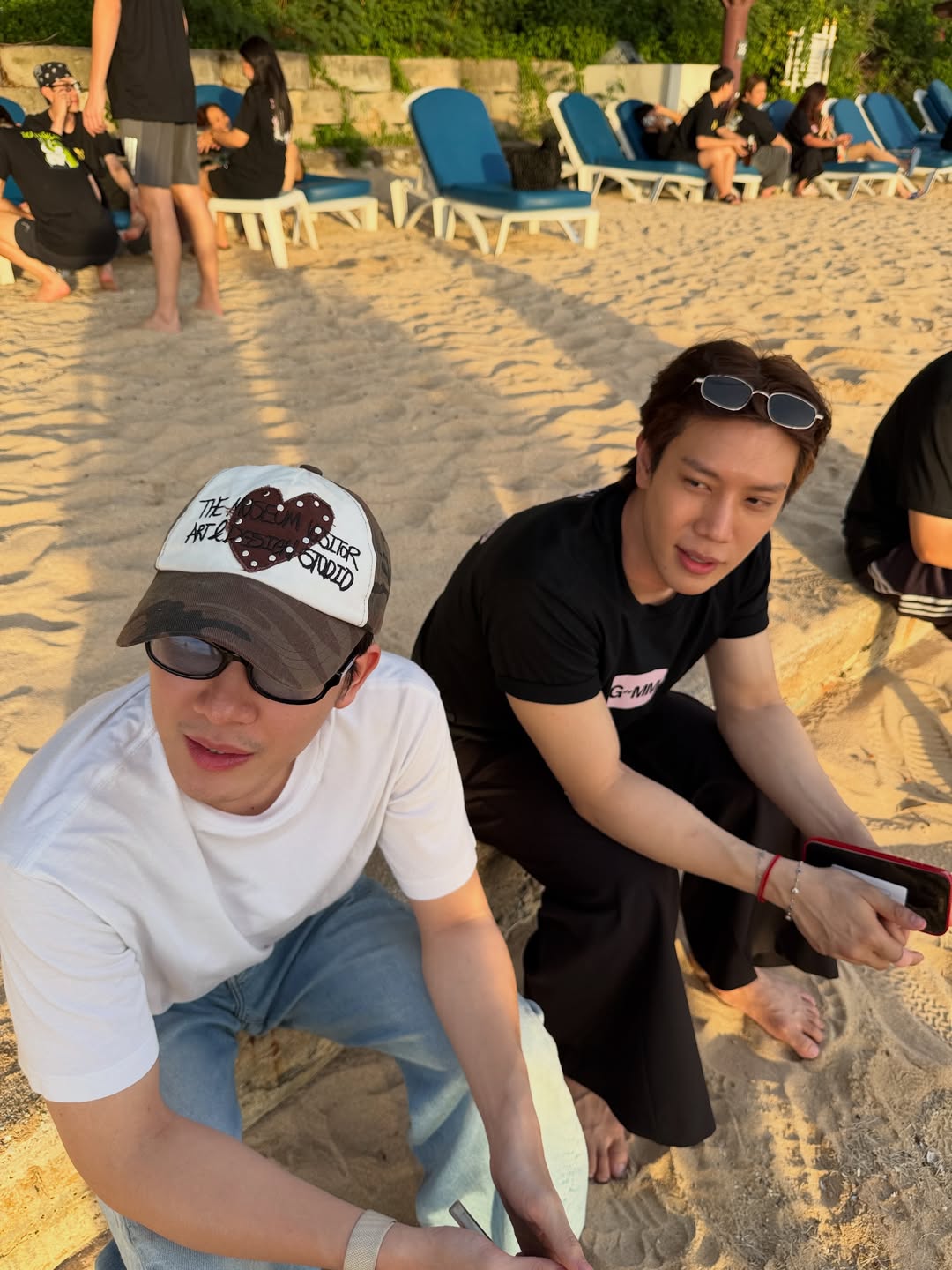 เฟิร์ส - คณพันธ์ ปุ้ยตระกูล