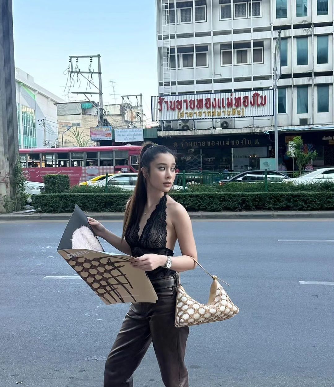 วาววา - ณิชารีย์ โชคประจักษ์ชัด