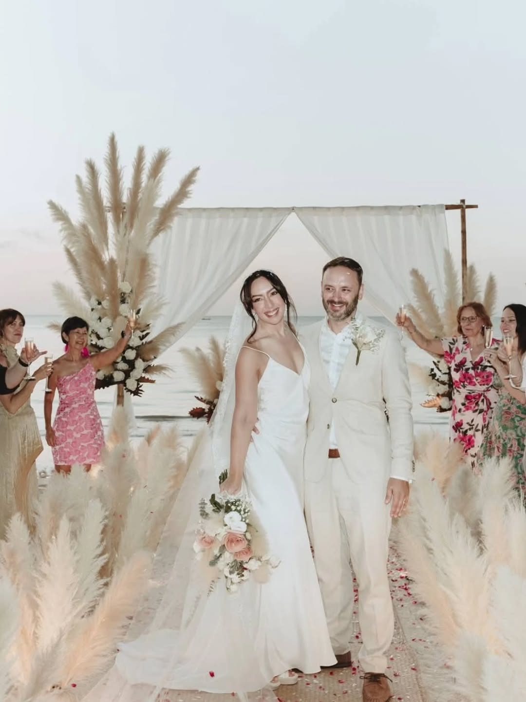 วาววา - ณิชารีย์ โชคประจักษ์ชัด