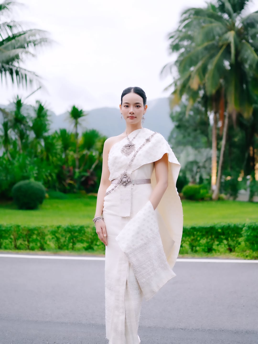 วาววา - ณิชารีย์ โชคประจักษ์ชัด