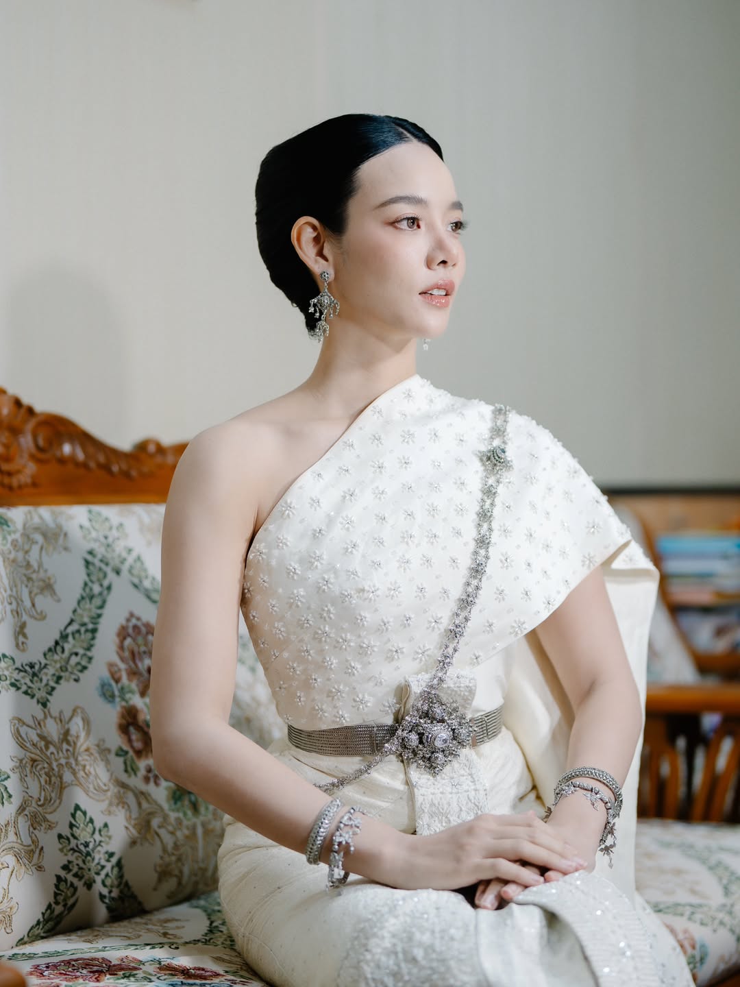 วาววา - ณิชารีย์ โชคประจักษ์ชัด