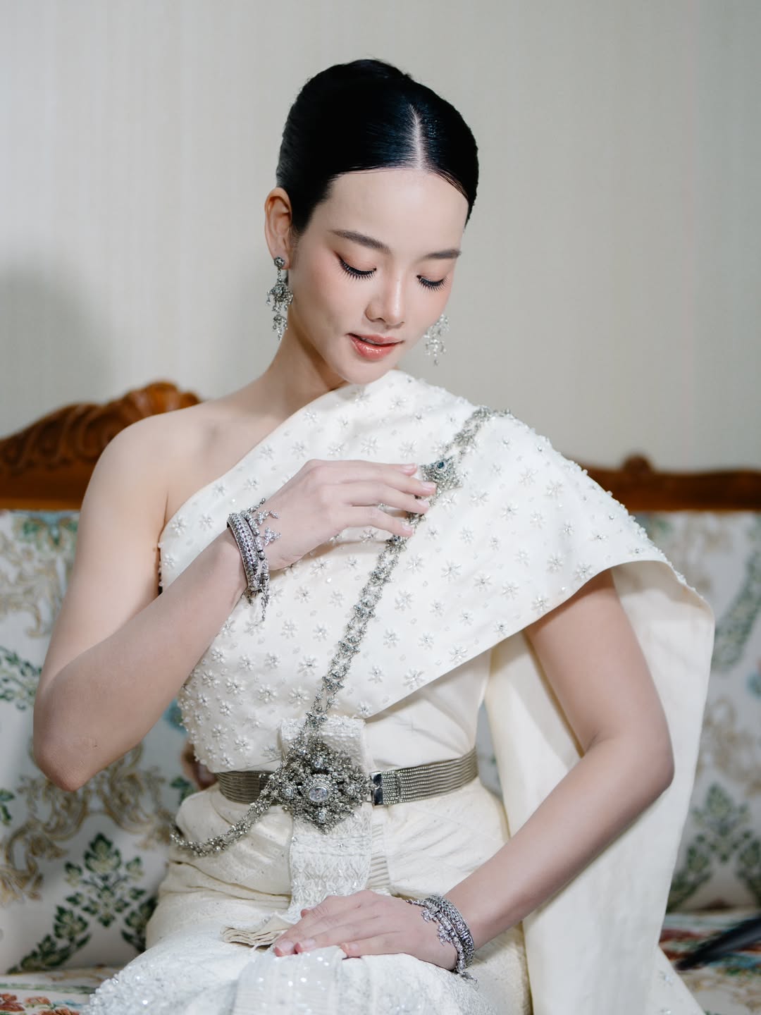 วาววา - ณิชารีย์ โชคประจักษ์ชัด