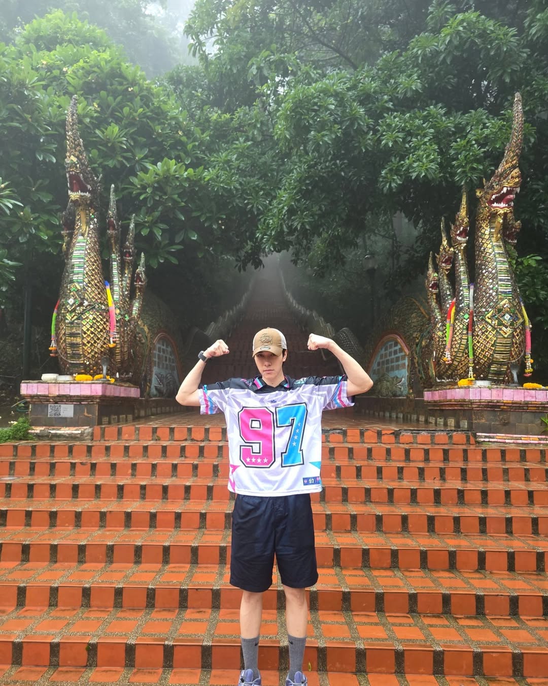 สกาย - วงศ์รวี นทีธร
