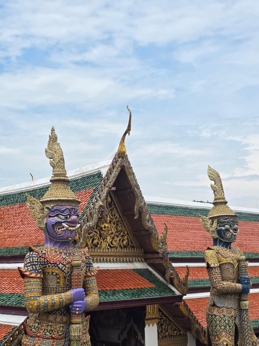 สกาย - วงศ์รวี นทีธร
