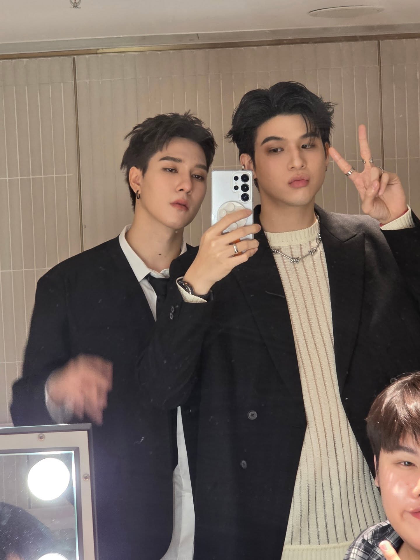 สกาย - วงศ์รวี นทีธร