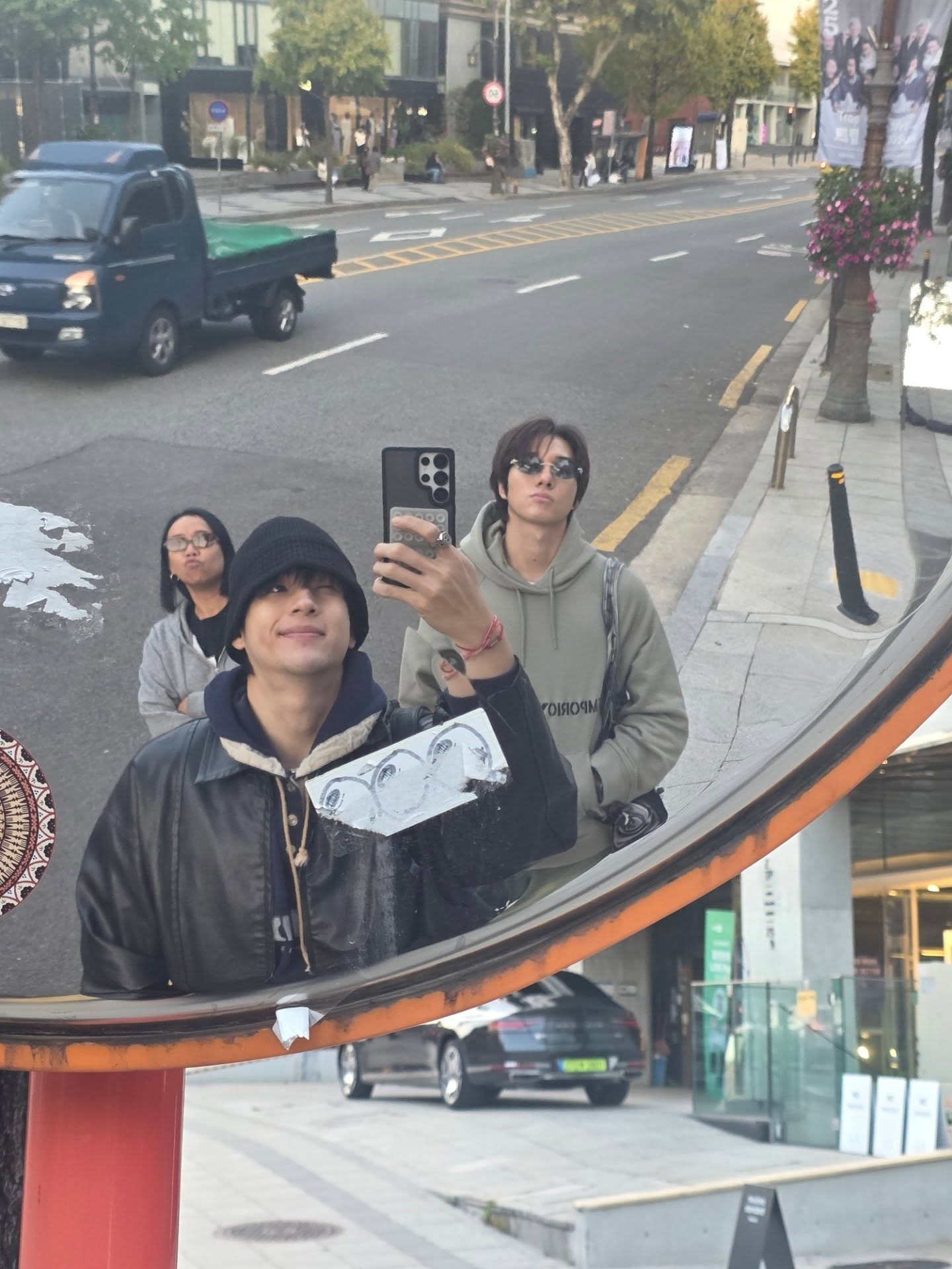 สกาย - วงศ์รวี นทีธร