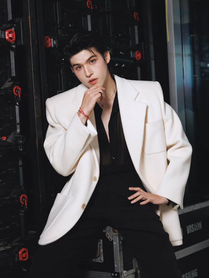 สกาย - วงศ์รวี นทีธร