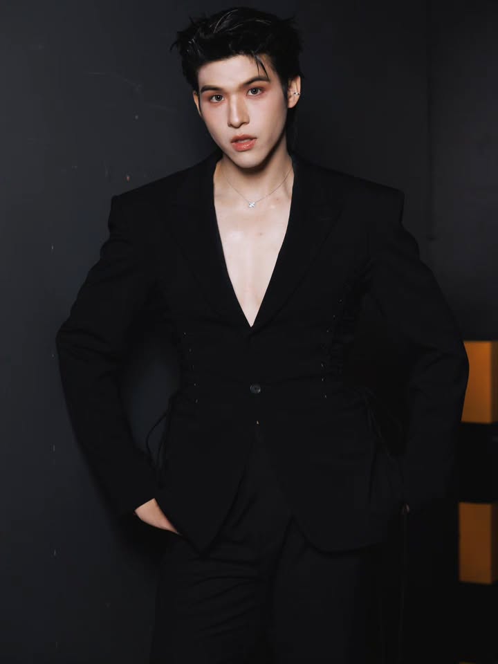 สกาย - วงศ์รวี นทีธร