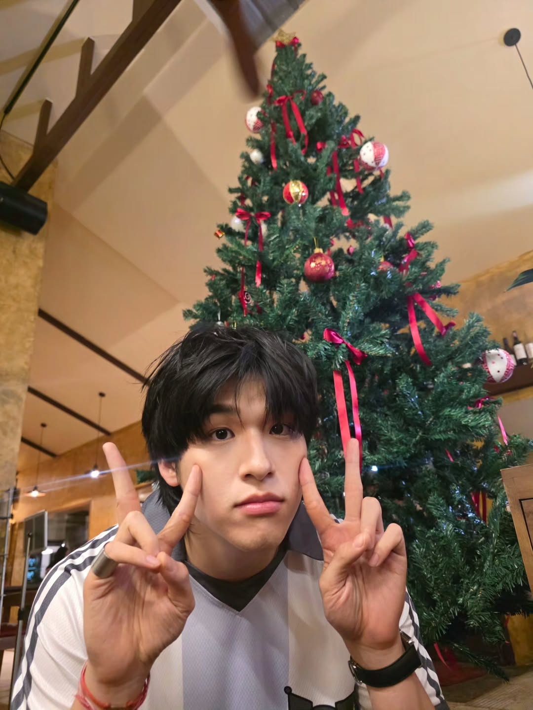 สกาย - วงศ์รวี นทีธร