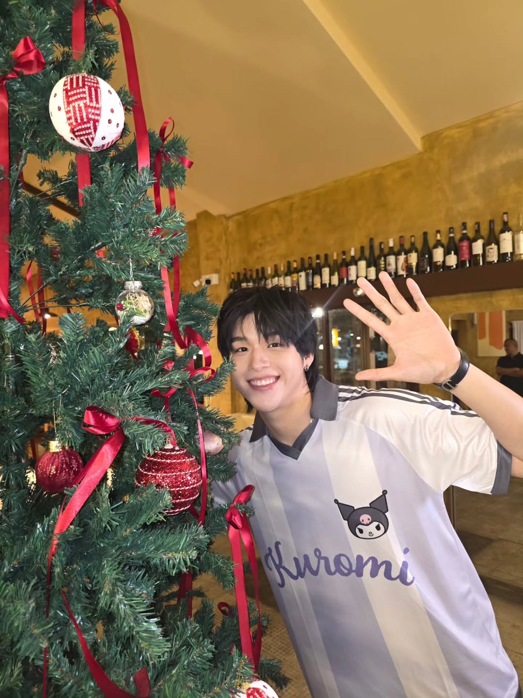 สกาย - วงศ์รวี นทีธร