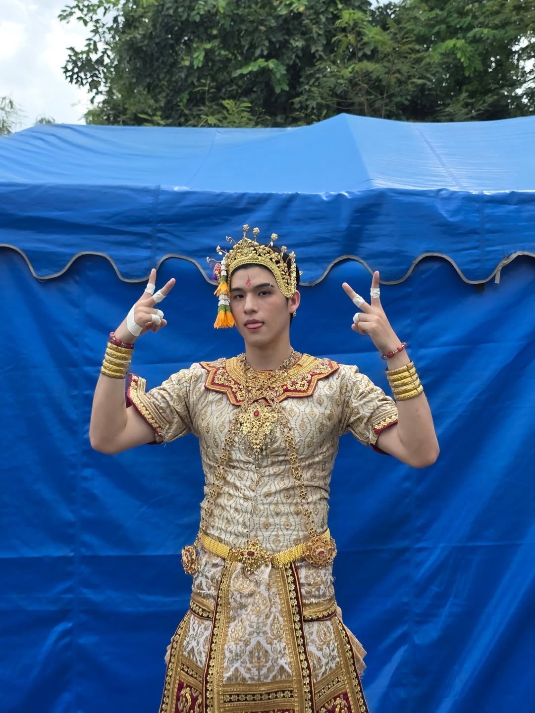 สกาย - วงศ์รวี นทีธร