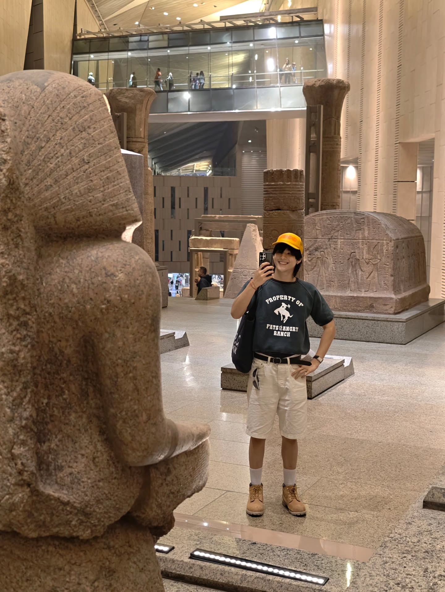 สกาย - วงศ์รวี นทีธร