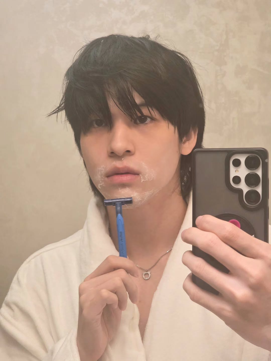 สกาย - วงศ์รวี นทีธร