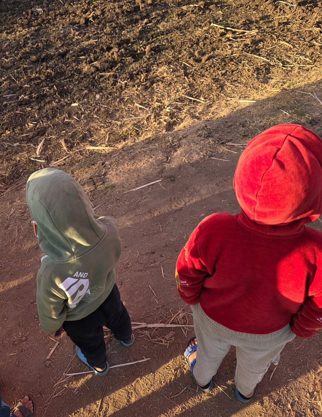 สกาย - วงศ์รวี นทีธร