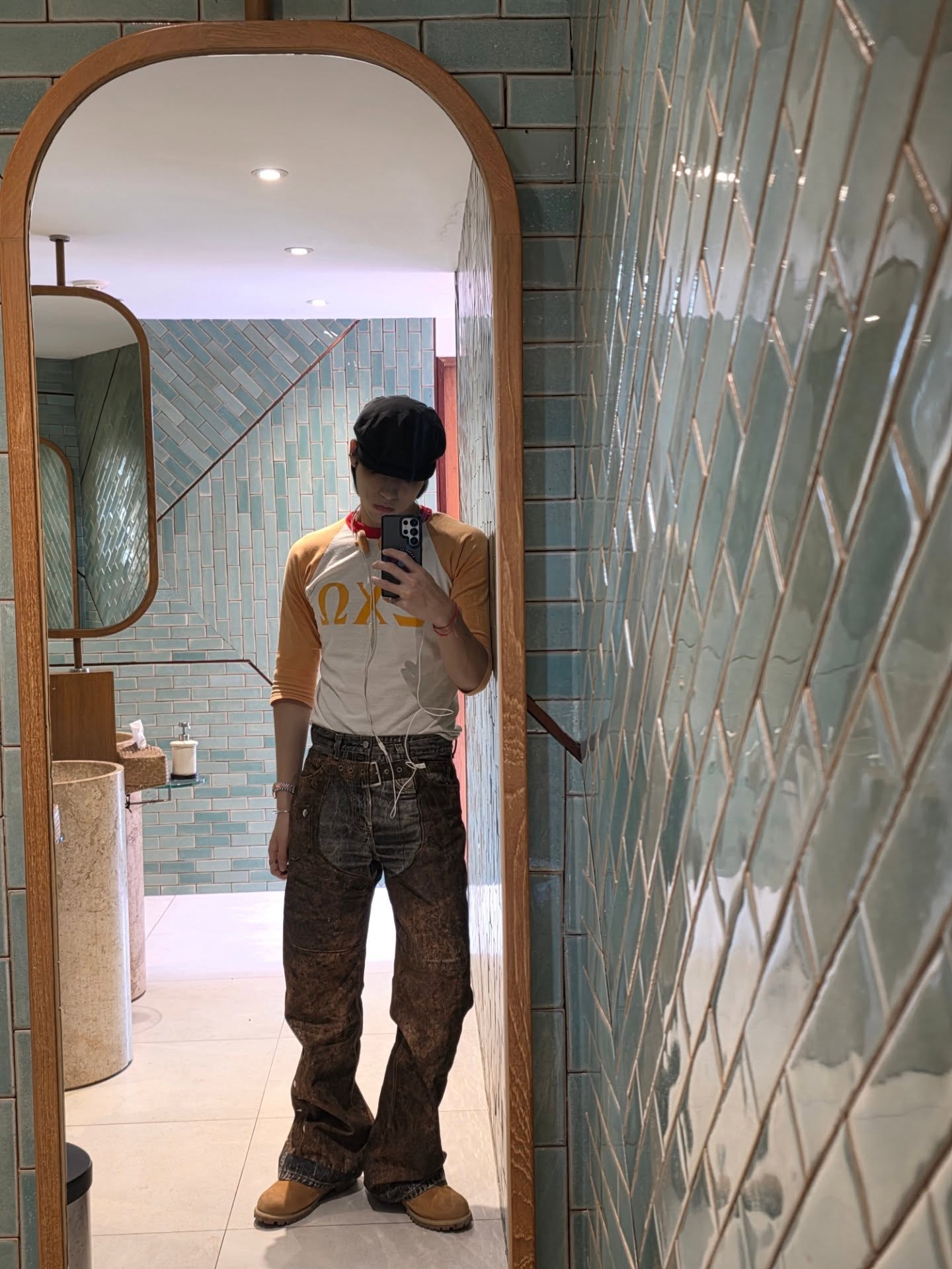 สกาย - วงศ์รวี นทีธร