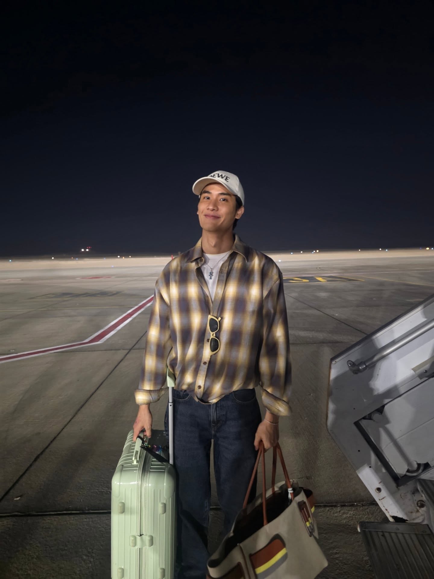 สกาย - วงศ์รวี นทีธร