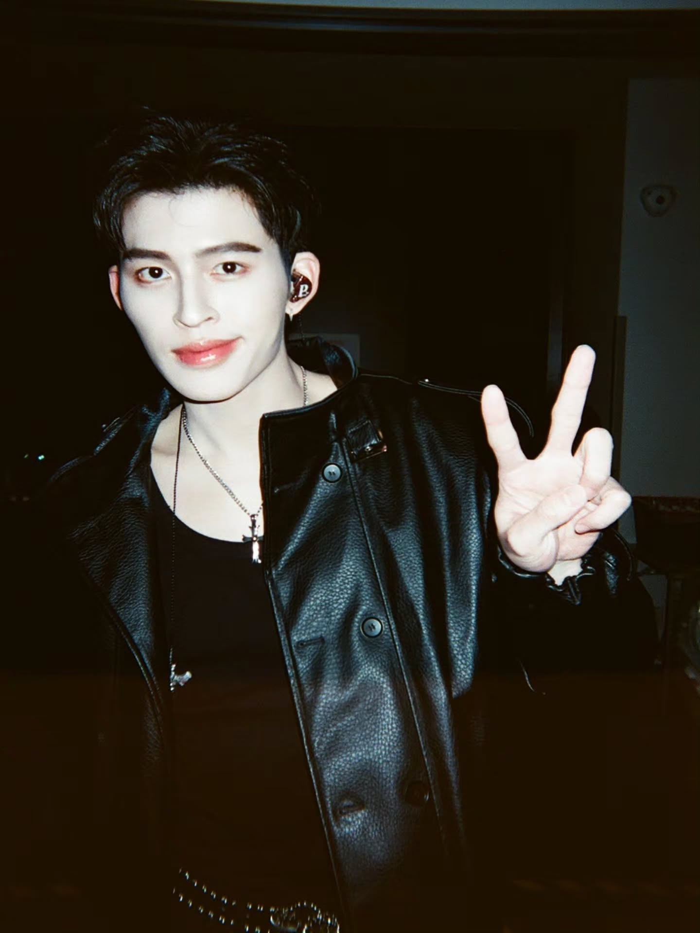 สกาย - วงศ์รวี นทีธร