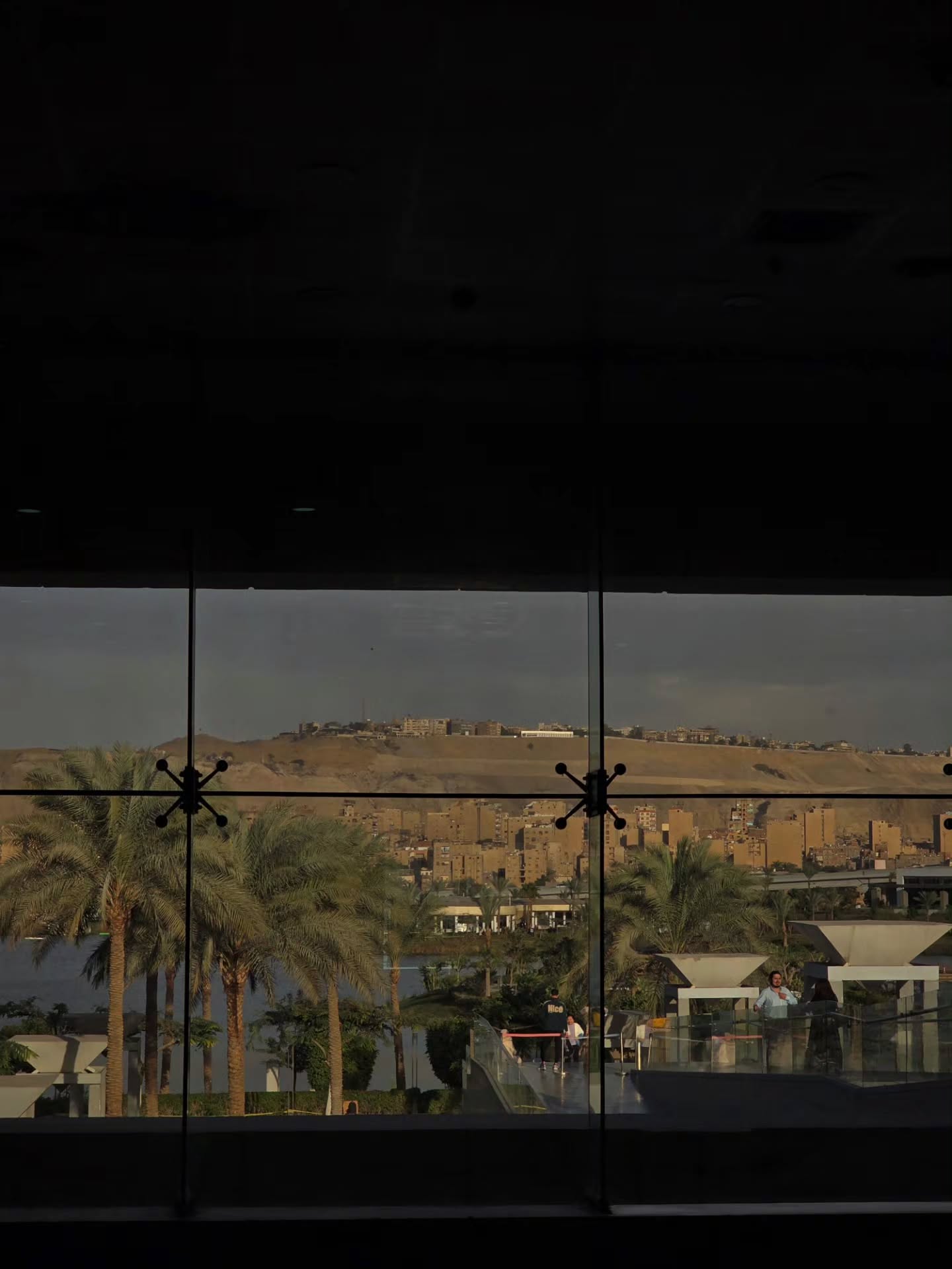 สกาย - วงศ์รวี นทีธร