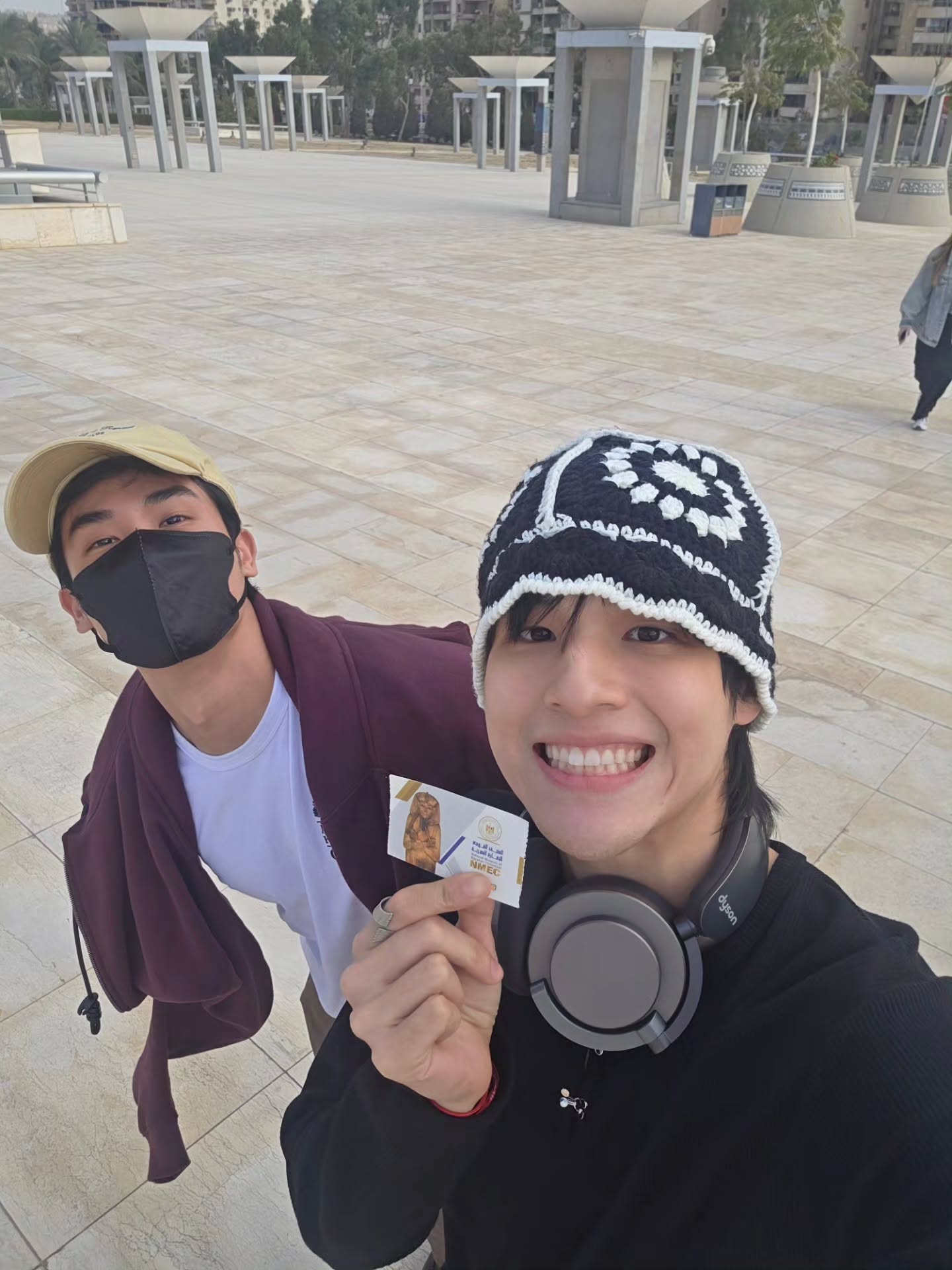 สกาย - วงศ์รวี นทีธร