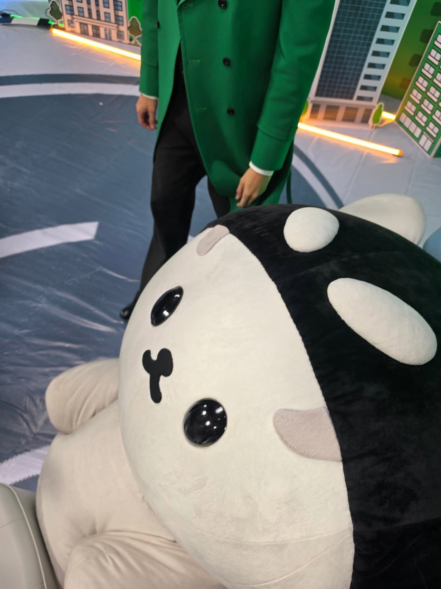 สกาย - วงศ์รวี นทีธร