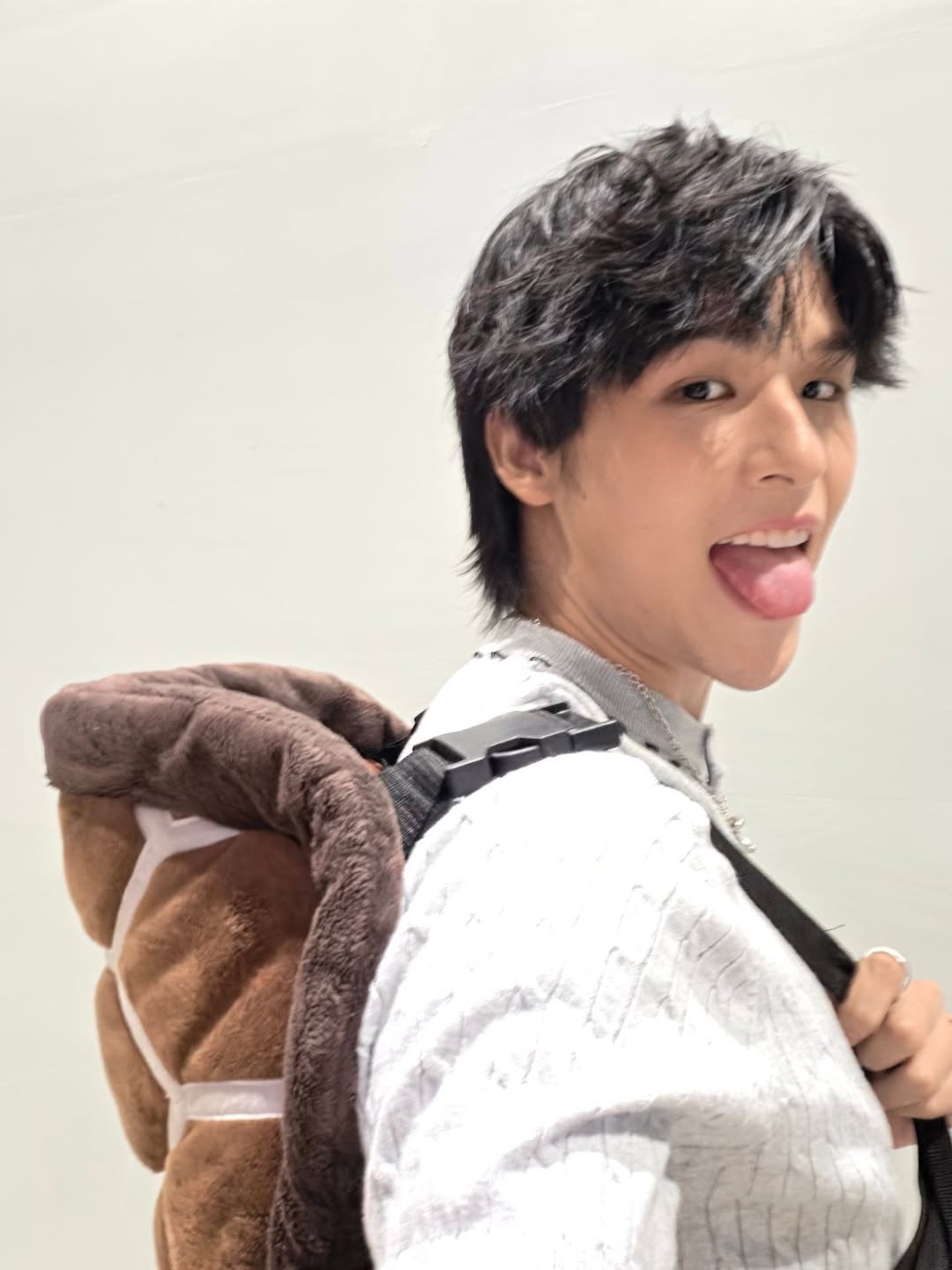 สกาย - วงศ์รวี นทีธร